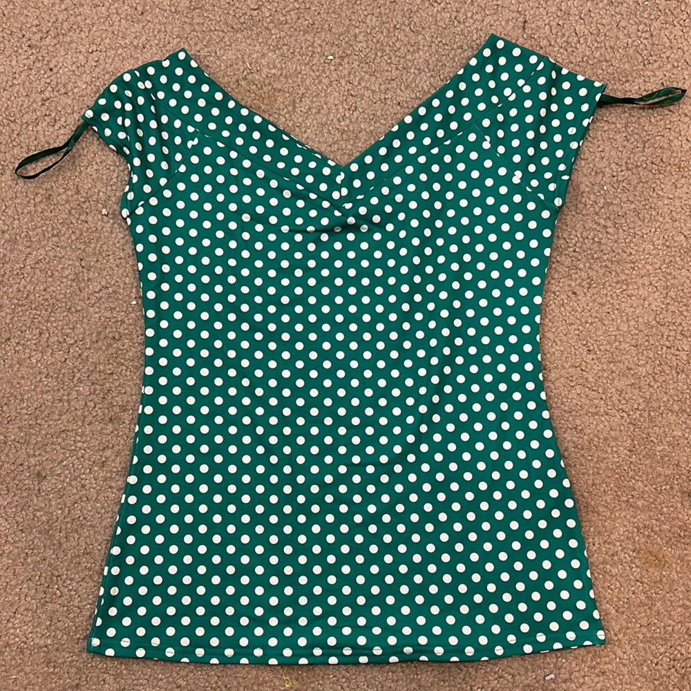 Vintage green polkadot shirt